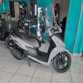 Lem Coral 125 PARABREZZA E BAULETTO