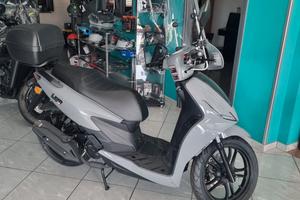 Lem Coral 125 PARABREZZA E BAULETTO