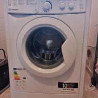 lavatrice Indesit  / 6 kg 