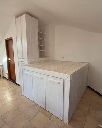 Soppalco.  Letto a soppalco