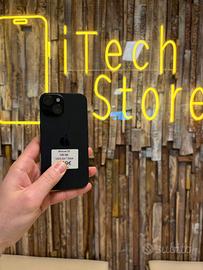 iPhone 15 100% Batteria