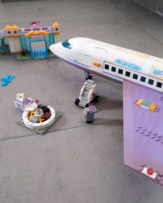 LEGO Friends 41109 - Aeroporto di Heartlake