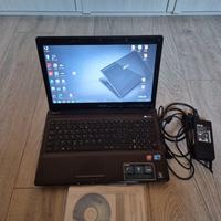 Laptop PC computer portatile ASUS