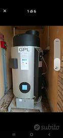 Produttore acqua calda a GPL   Lt 220