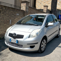 Toyota Yaris 1.0 sol