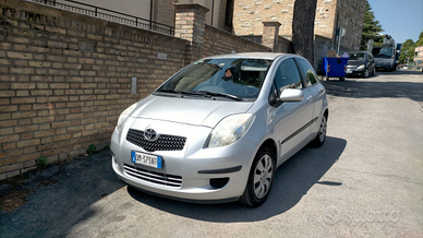 Toyota Yaris 1.0 sol