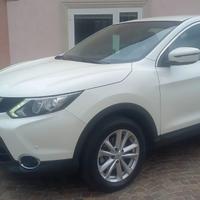 Nissan Qashqai 1.2. benzina .115cv