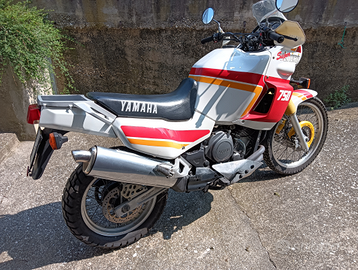 Yamaha super tenere 750