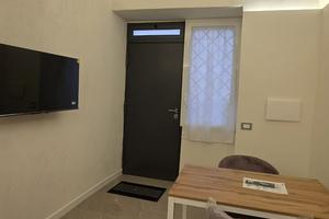 Vomero ingresso indipendente