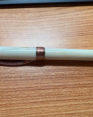 Penna Stilogr. Visconti Rembrandt Avorio-Bronzo
