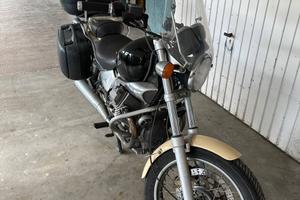 Moto Guzzi Nevada 750