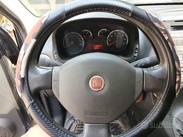  panda cross 
