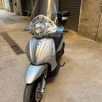 Beverly 300 S