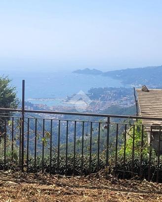 VILLA SINGOLA A RAPALLO