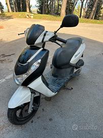 Peugeot kisbee 50
