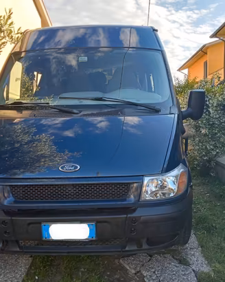 furgone 6 posti più carico