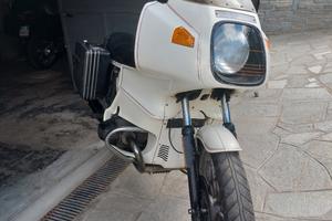 BMW R100RS