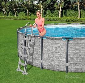 Scaletta bestway nuova 122