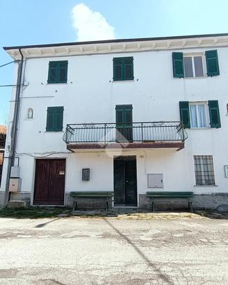 4 LOCALI A CANTALUPO LIGURE