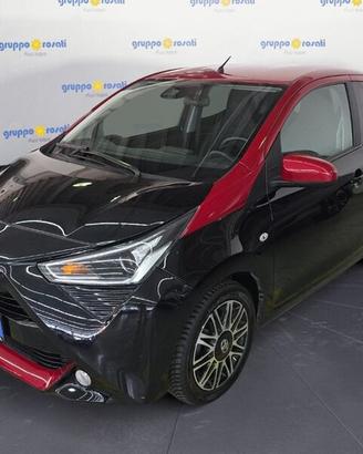 Toyota Aygo II 2018 5p 5p 1.0 x-clusiv red pa...