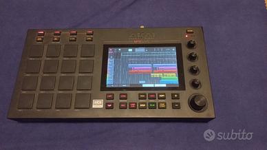 Akai MPC live + MAGMA case + 500gb SSD + expansion