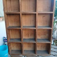 Scaffale espositore il legno da officina sospeso