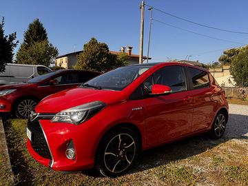 Toyota Yaris 1.5 Hibrid 2016 Style neopaten