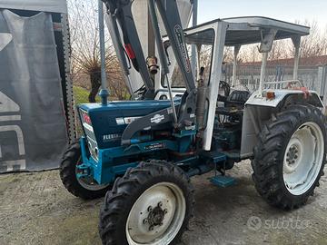 Trattore Ford 4000