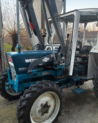 Trattore Ford 4000
