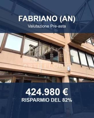 Immobile in asta di 2000 m² a Fabriano