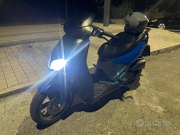 aprilia sport city 125