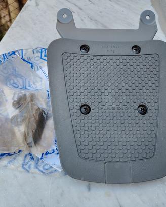 staffa o codino x bauletto piaggio zip 