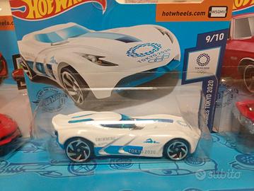 Macchinina hot Wheels 