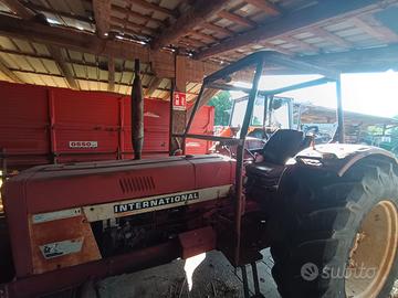 International Harvester 484
