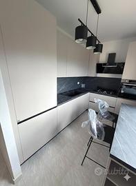 CUCINA COMPONIBILE COMPLETA NUOVA!