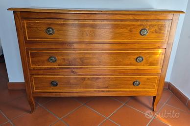 Comò noce nazionale restaurato