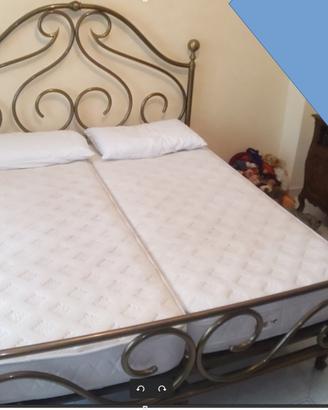 Letto in ottone