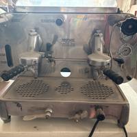 Macchina del caffè Faema e61