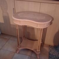 🪑 Comò / consolle in stile classico