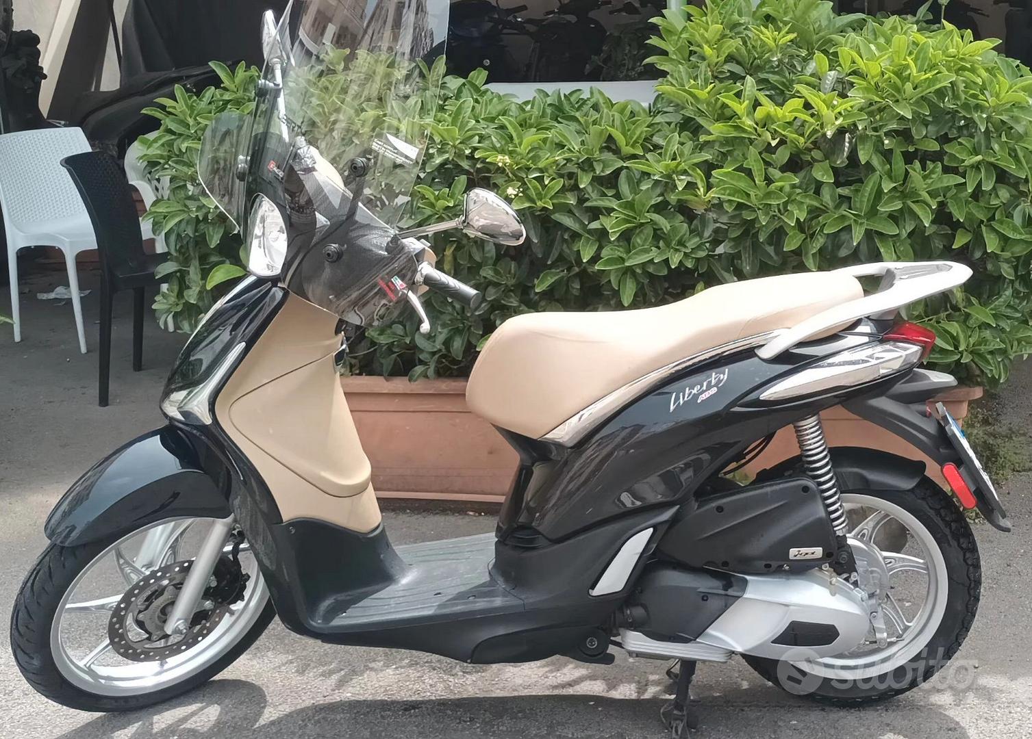 Scooter Vendo Liberty 150 Usato Liberty 150 Moto E Scooter In