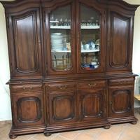 Buffet credenza, tavolo e tavolino in vetro