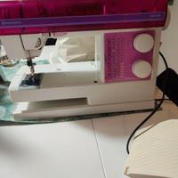 Macchina da cucire elettronica VIKING