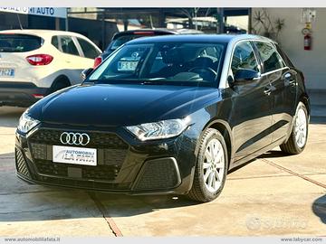 AUDI A1 SPB 30 TFSI S tronic Identity Black CAMBIO