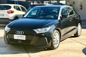 AUDI A1 SPB 30 TFSI S tronic Identity Black CAMBIO