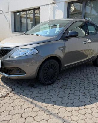 LANCIA Ypsilon 1.0 HYBRID SILVER MANUALE OK NEOP