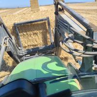 paglia di grano in balloni prismatici  