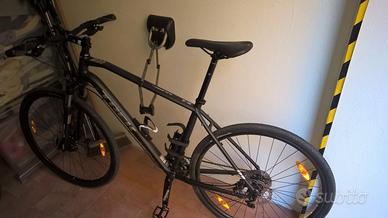 Bicicletta ibrida TREK 8.5 DS