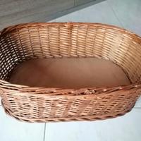 Cesta in vimini intrecciato vintage-robusta