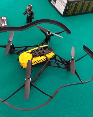 Minidrone Parrot Airborne Cargo Travis