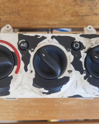 Comandi climatizzatore e ventilazione  Clio 2